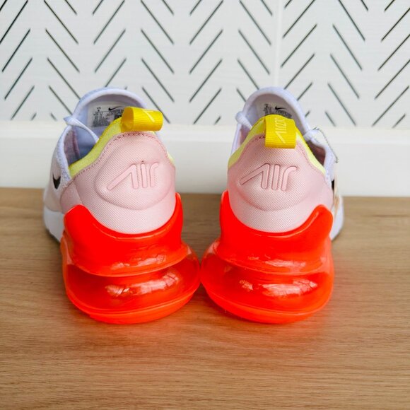 ⭐Nike Air Max 270 Sz 6.5 Womens Shoes White Black Bright Crimson FZ3624-100 New - Picture 6 of 13